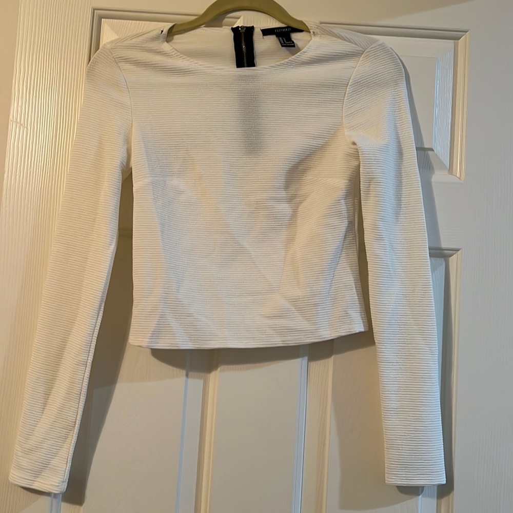 Forever 21 white shirt with a zipper on the back.